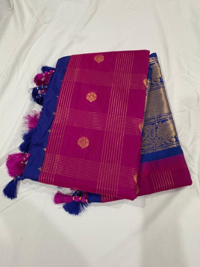 Picture of Semi Gadwal Saree